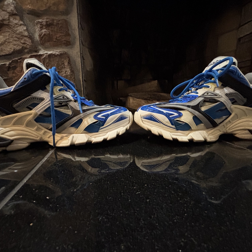 Balenciaga Men's Blue and Black Sneakers - Picture 3 of 3